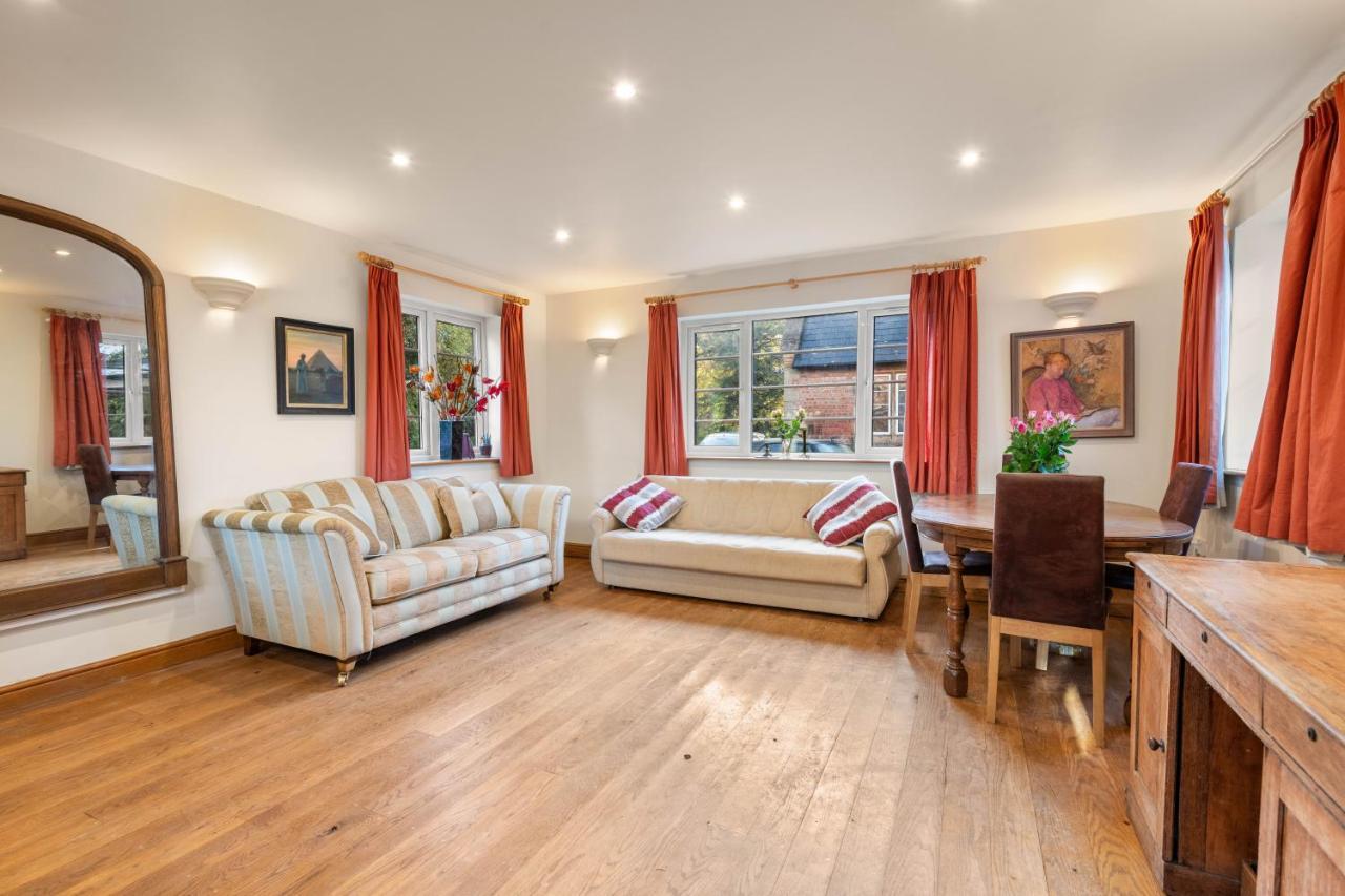 Country House With 7 Bedrooms And 3 Buildings Market Rasen Exterior foto