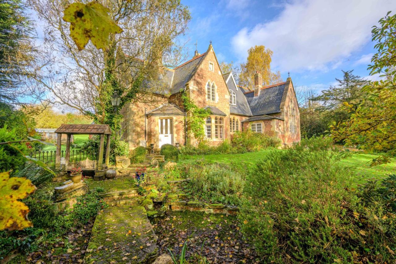 Country House With 7 Bedrooms And 3 Buildings Market Rasen Exterior foto