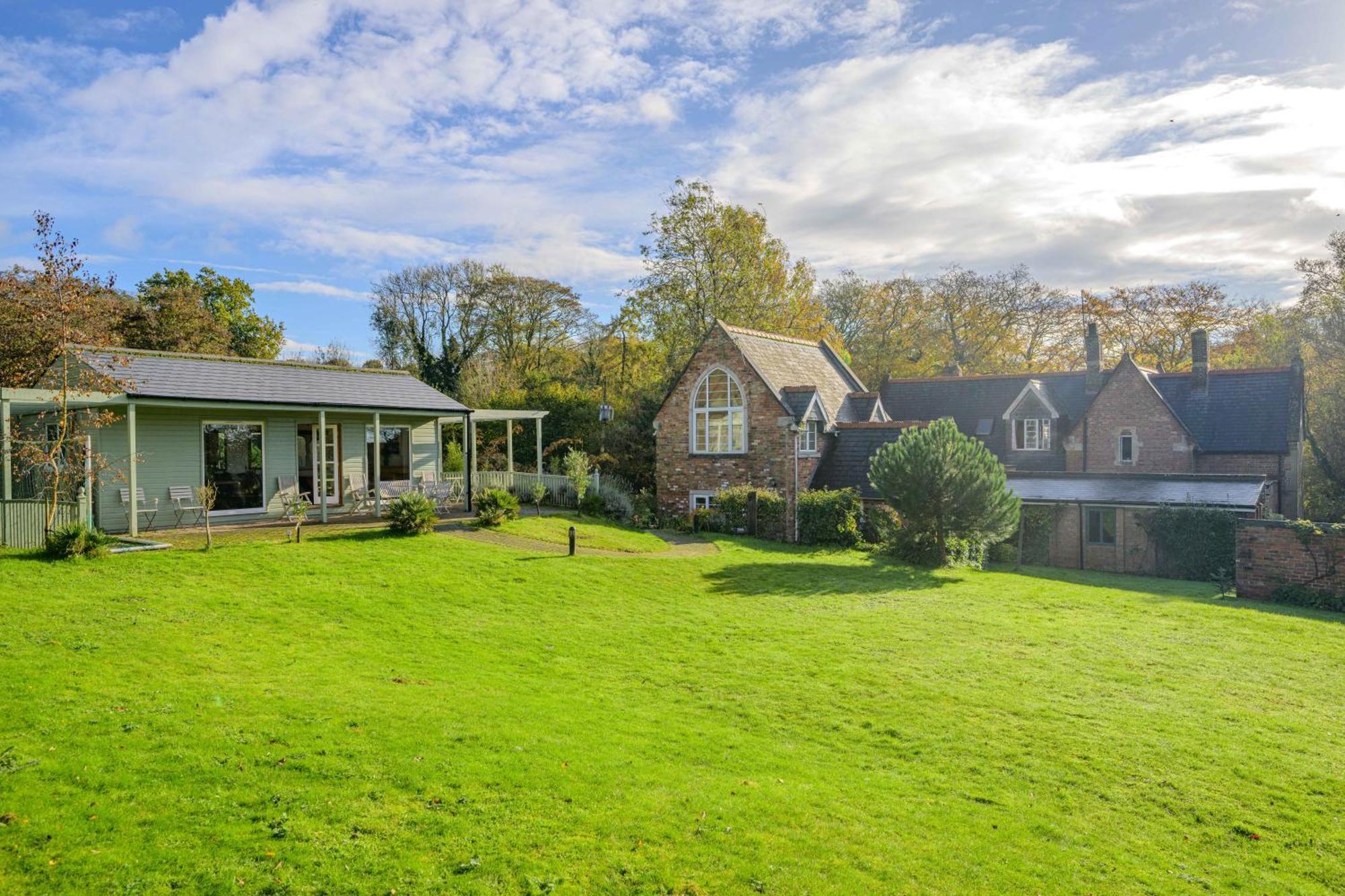 Country House With 7 Bedrooms And 3 Buildings Market Rasen Exterior foto