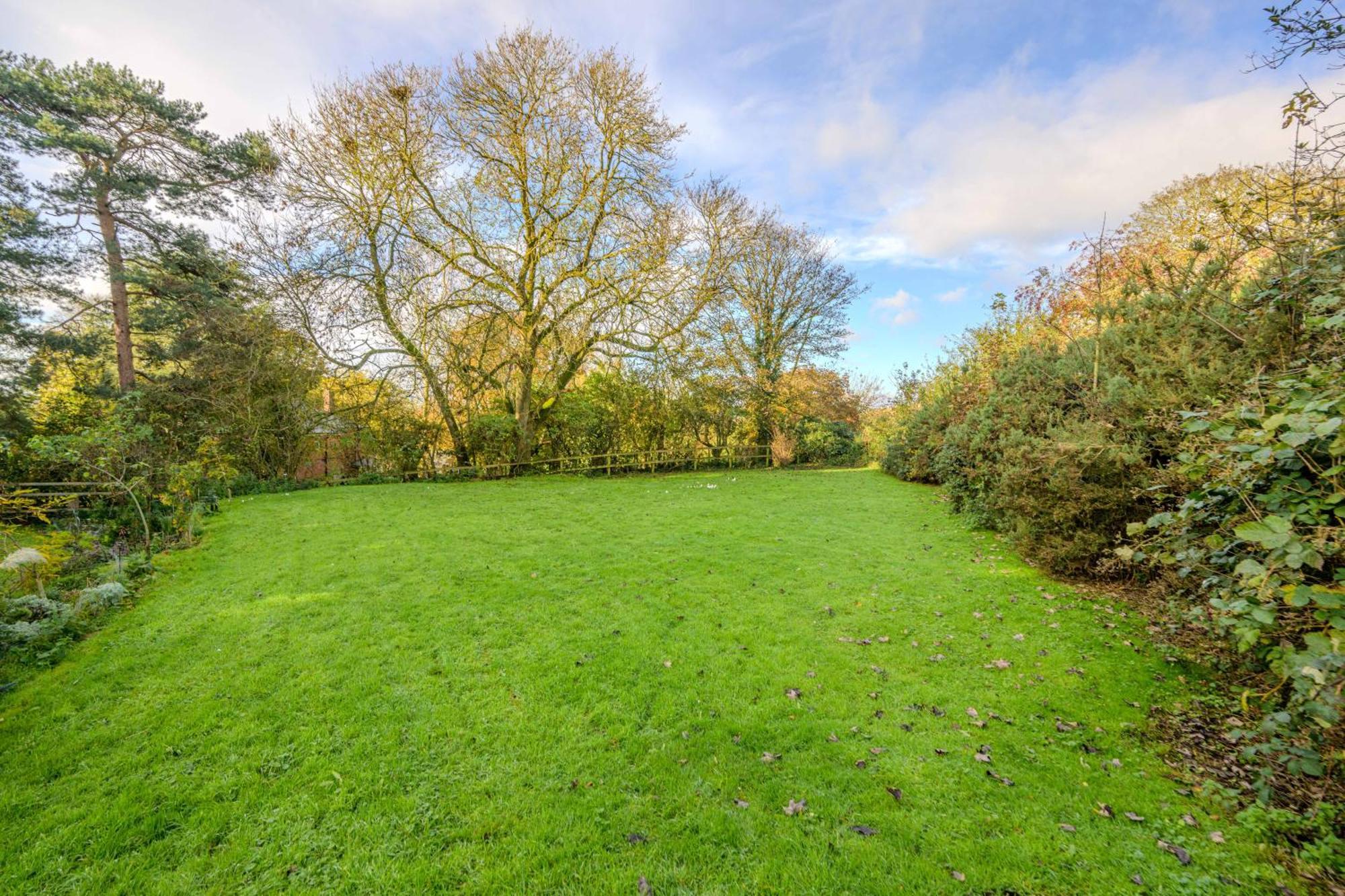 Country House With 7 Bedrooms And 3 Buildings Market Rasen Exterior foto